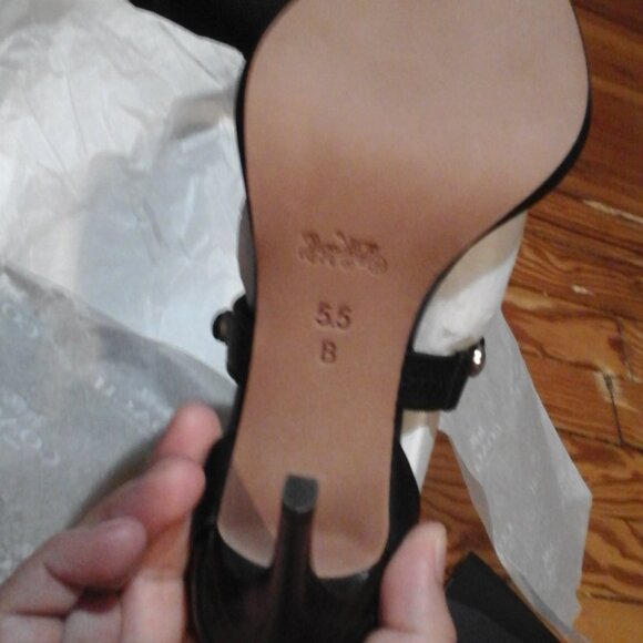Coach Isabel heels - Picture 5 of 6